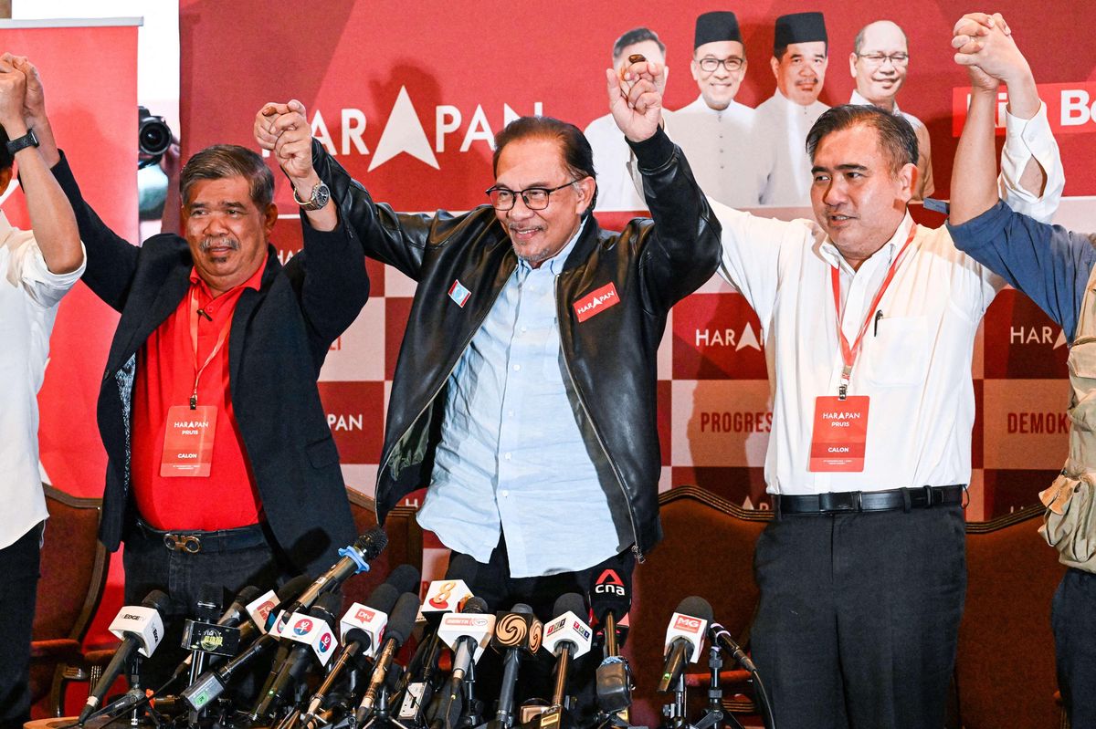 Anwar Ibrahim, à la fin de sa conférence de presse, dimanche 20 novembre 2022 à Kuala Lumpur.