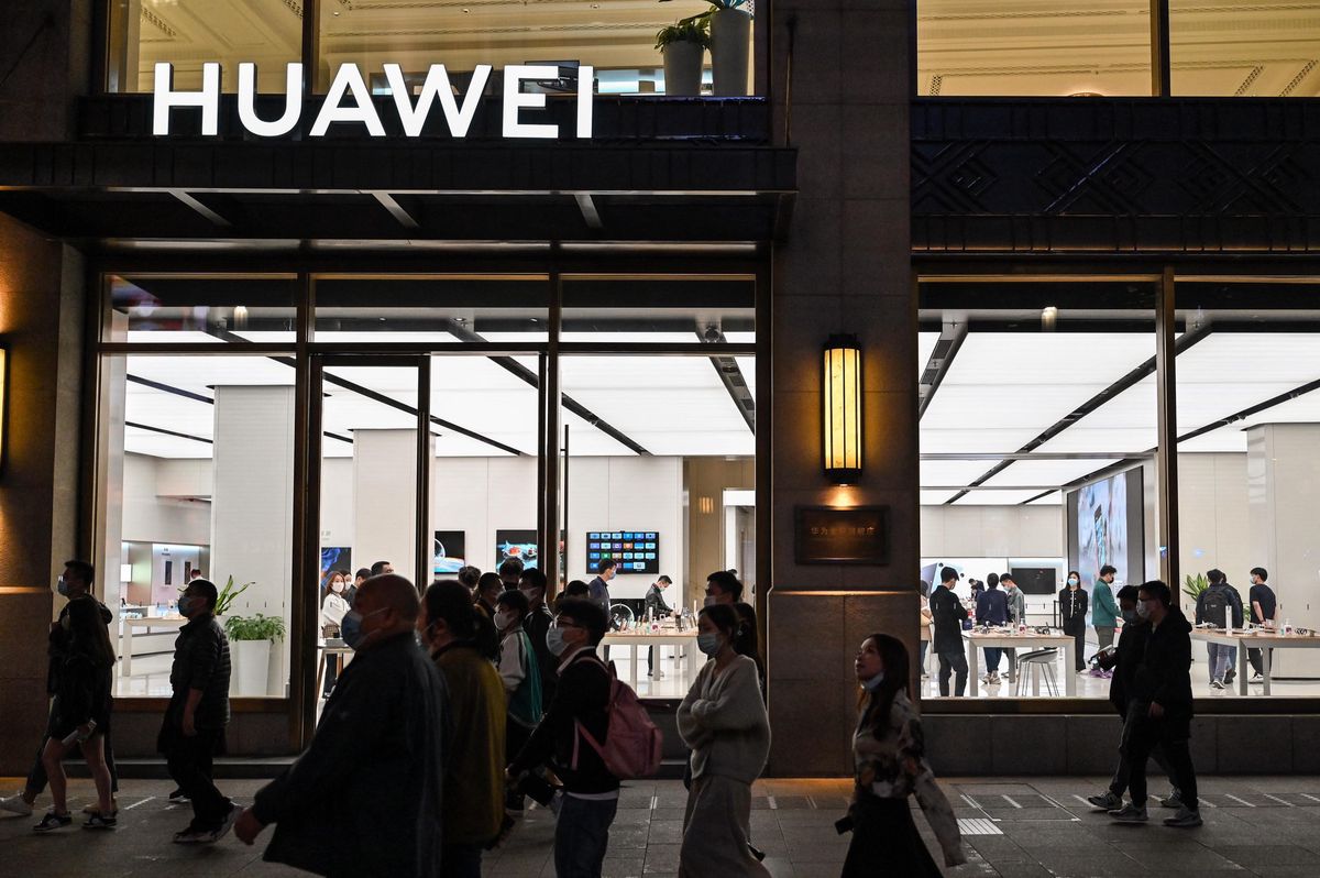 Les géants Huawei et ZTE sont concernés par la mesure du régulateur américain des télécoms.